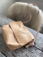 Load image into Gallery viewer, Jane