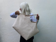 Load image into Gallery viewer, Chelsea Carry On