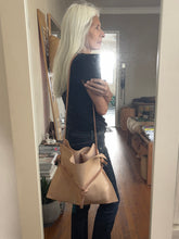 Load image into Gallery viewer, Drawstring