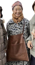 Load image into Gallery viewer, Saddlebag (veg tan leather)