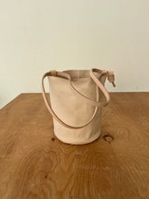 Load image into Gallery viewer, Small Wabi Sabi Leather Basket
