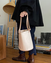 Load image into Gallery viewer, Small Wabi Sabi Leather Basket
