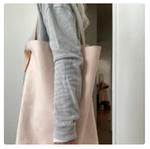 Load image into Gallery viewer, The Traveler