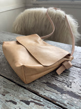 Load image into Gallery viewer, Jane
