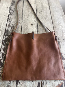 Nomadic (medium)